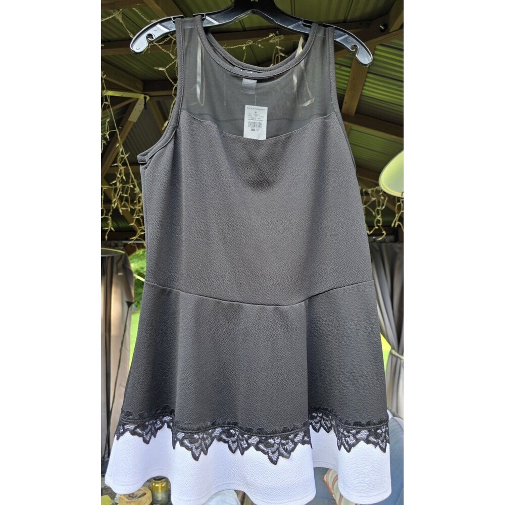 Ashley Stewart Women's Peplum Top Lace Sheer Sleeveless Black NWT 12